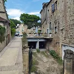 La Maison Du Notaire Royal ベッド・アンド・ブレックファスト