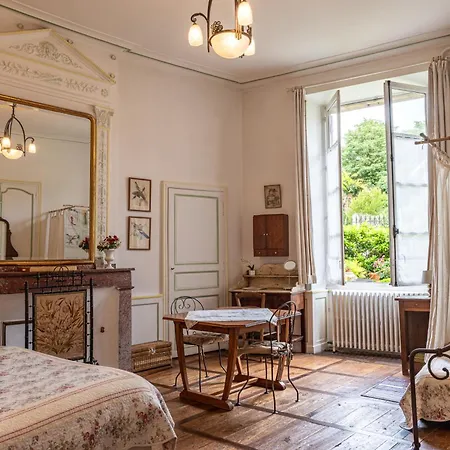 B&B La Maison Du Notaire Royal 3*