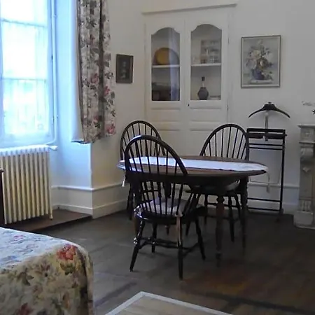 La Maison Du Notaire Royal Bed and breakfast 4*