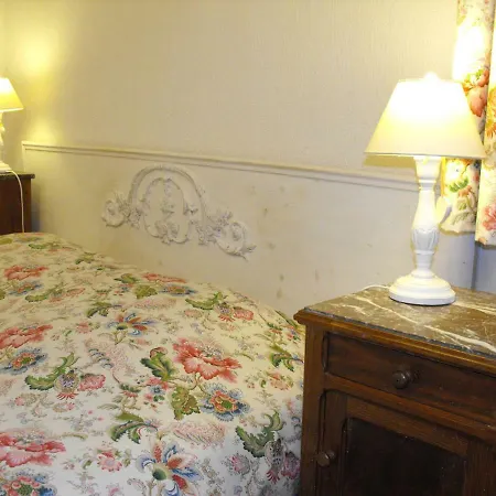 B&B La Maison Du Notaire Royal 3*