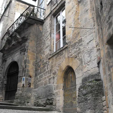La Maison Du Notaire Royal Bed & Breakfast