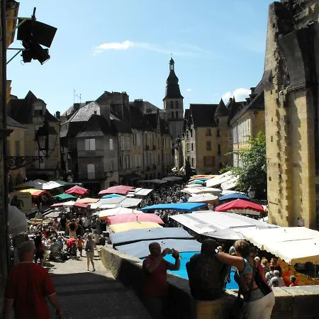 住宿加早餐酒店 La Maison Du Notaire Royal
