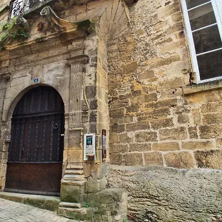 La Maison Du Notaire Royal Couette-café Sarlat
