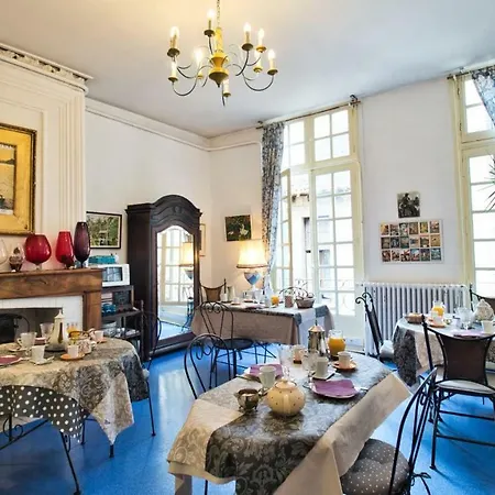La Maison Du Notaire Royal Couette-café