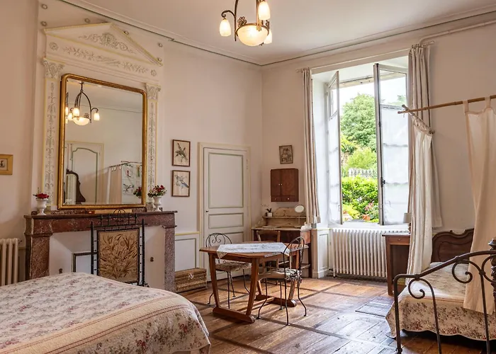 B&B La Maison Du Notaire Royal 3*