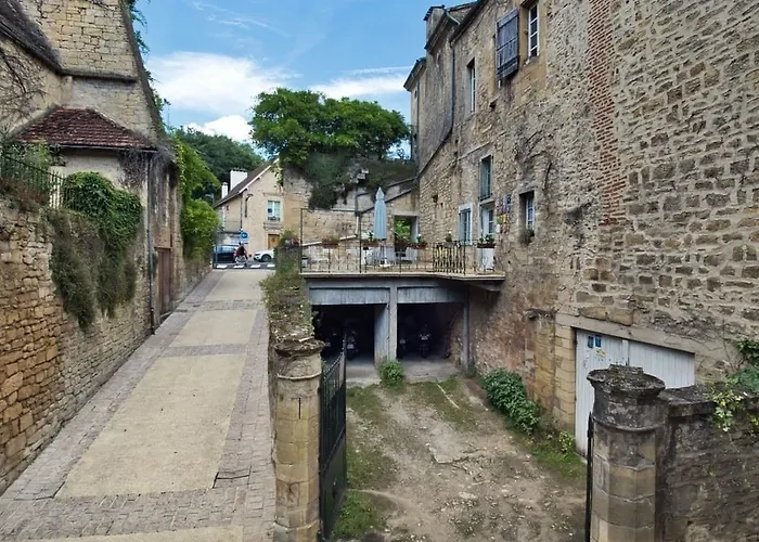 La Maison Du Notaire Royal B&B