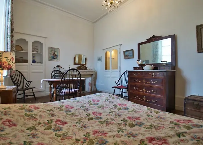 B&B La Maison Du Notaire Royal 3*