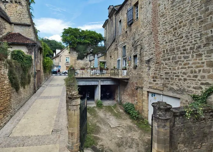 B&B La Maison Du Notaire Royal 3*